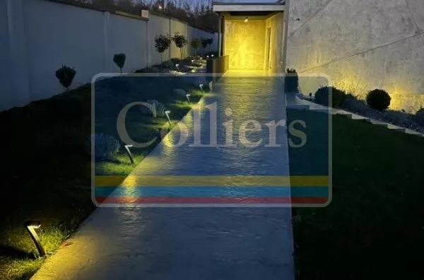 Sedmosoban stan | 4zida