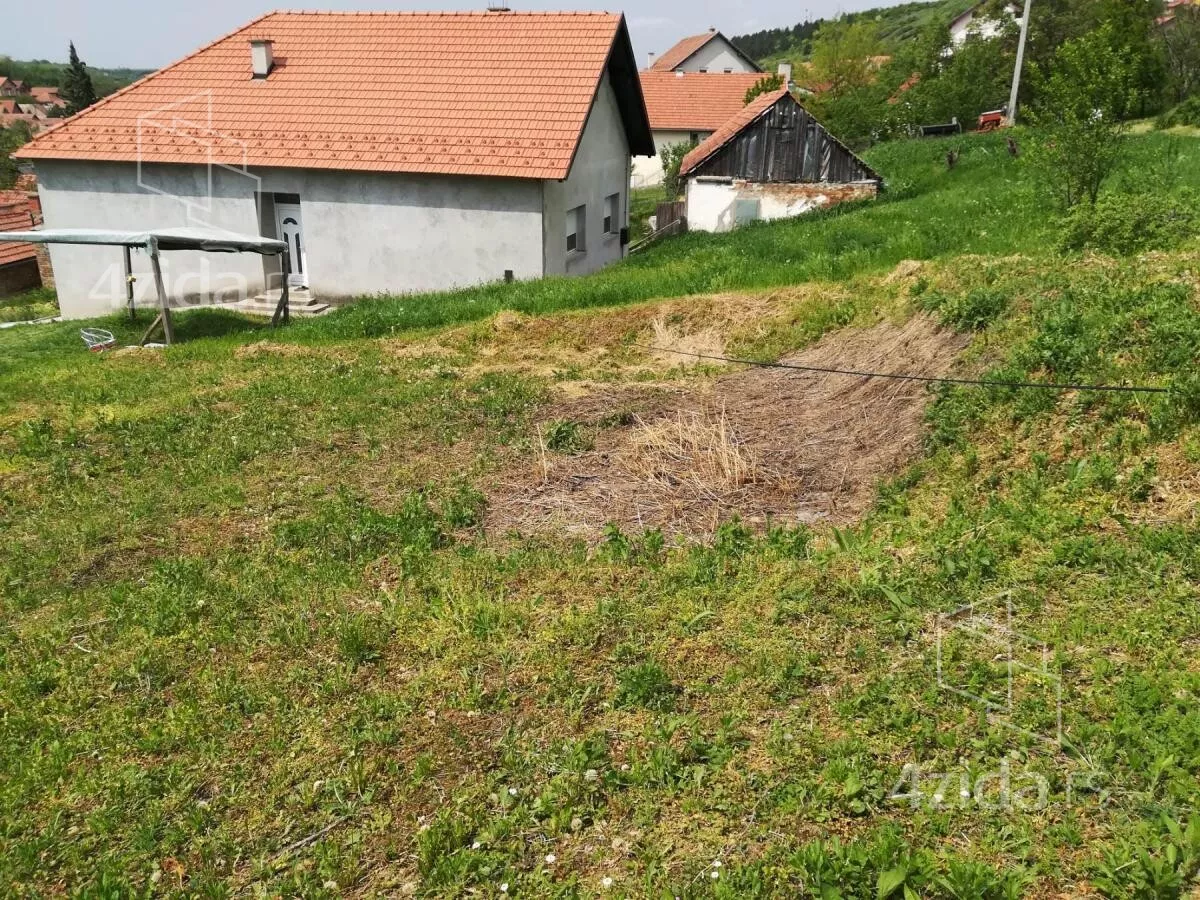 Plac | 4zida