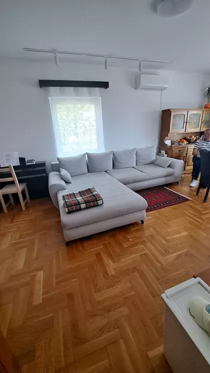 Gleđevačka | 4zida.rs
