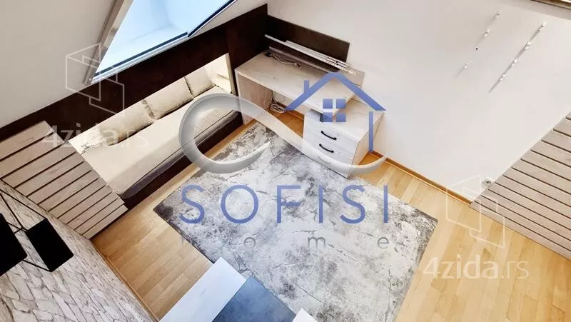 Petosoban stan | 4zida