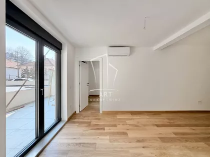 Dragačevska | 4zida.rs