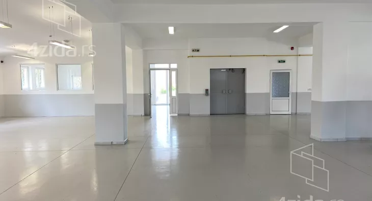 Poslovni prostor | 4zida