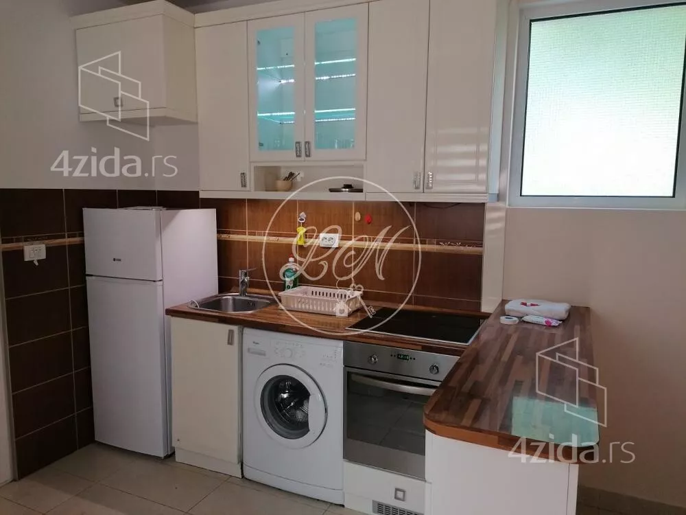 Garsonjera | 4zida