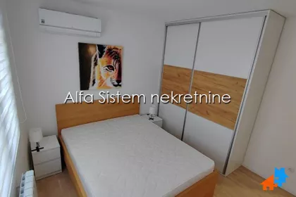 Crveni Krst Vračar | 4zida.rs