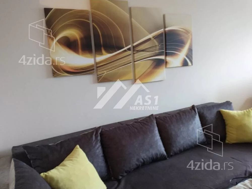 Garsonjera | 4zida
