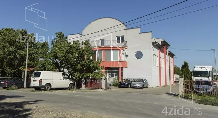 Poslovni prostor | 4zida