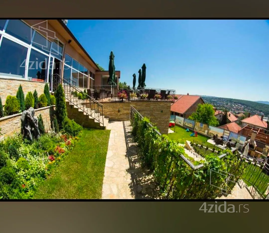 Ugostiteljski objekat | 4zida