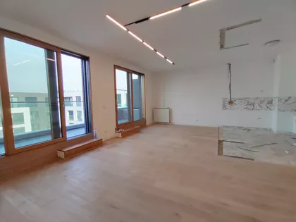 Tadije Sondermajera | 4zida.rs