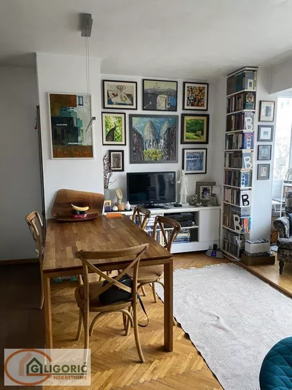 Cara Dušana | 4zida.rs