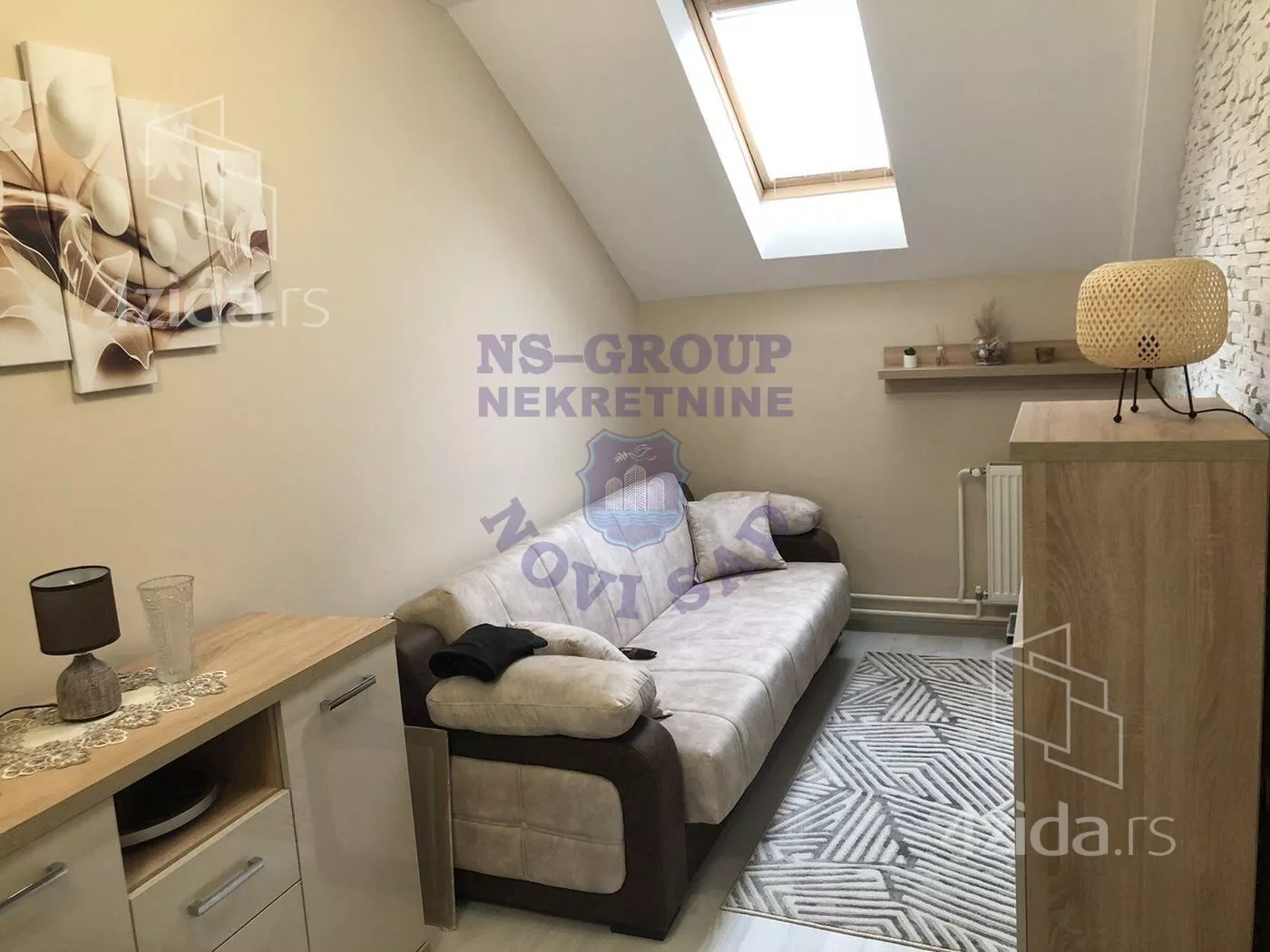 Jednoiposoban stan | 4zida