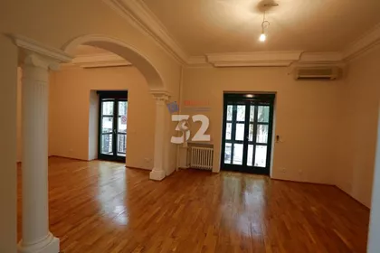 Autokomanda | 4zida.rs