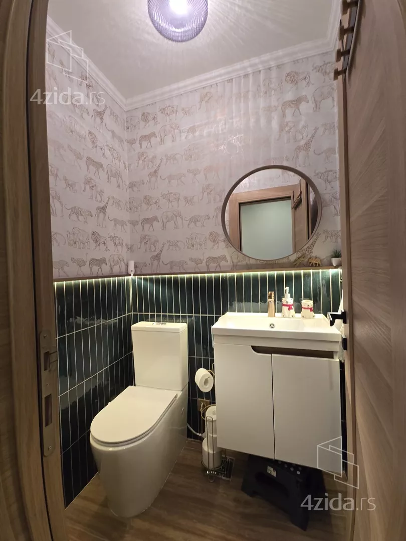 Troiposoban stan | 4zida