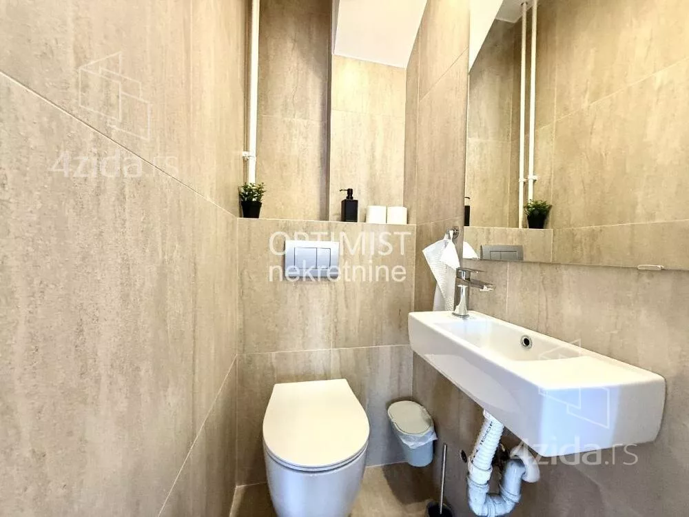 Petosoban stan | 4zida