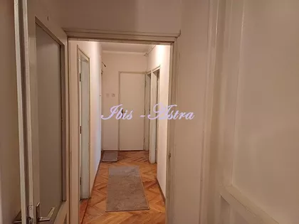 Pariske komune | 4zida.rs