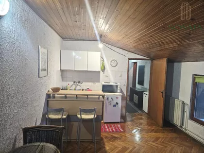 Autokomanda | 4zida.rs