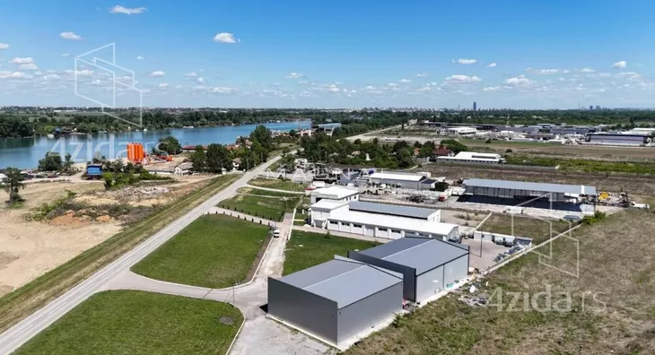 Građevinsko zemljište | 4zida