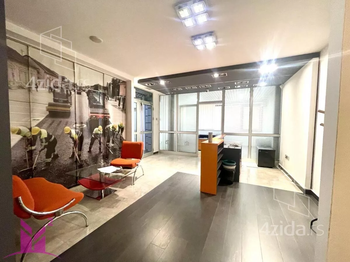 Poslovni prostor | 4zida