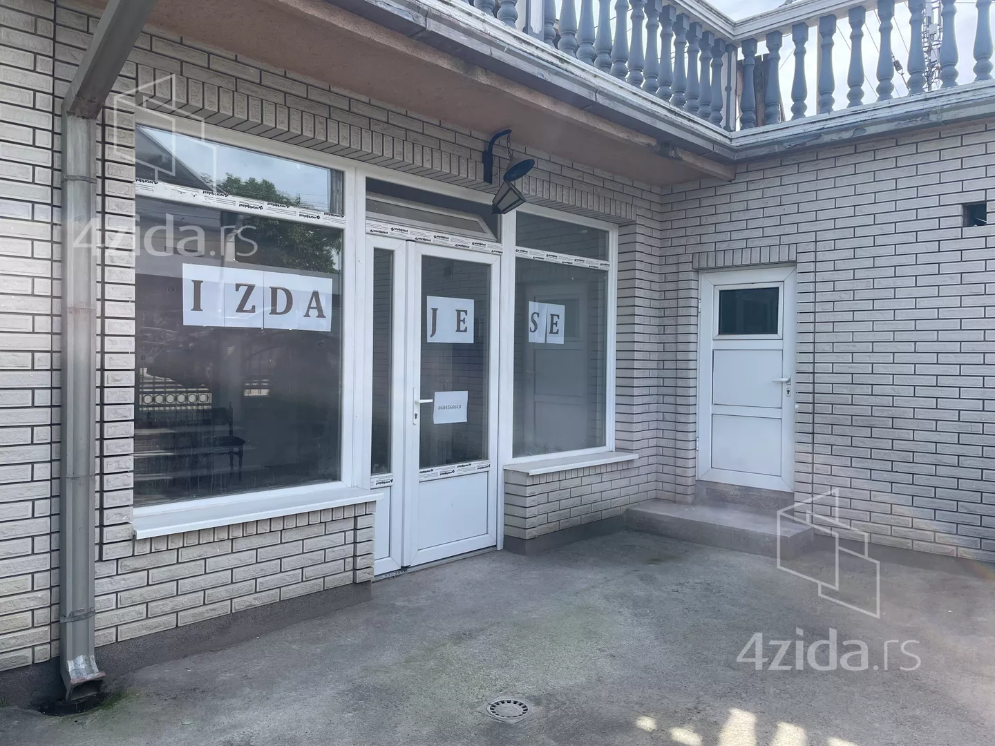 Lokal | 4zida