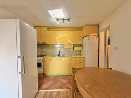 Magnolija | 4zida.rs