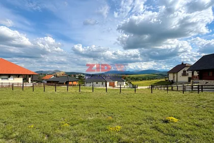 Zova | 4zida.rs