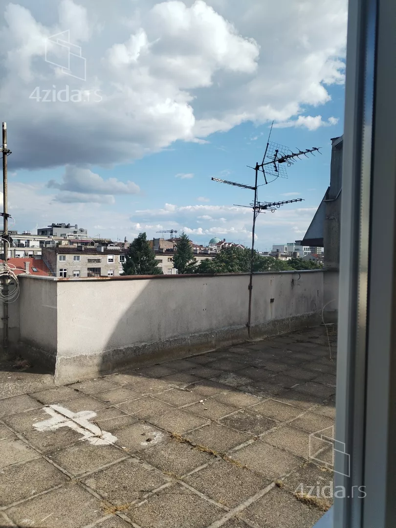 Garsonjera | 4zida