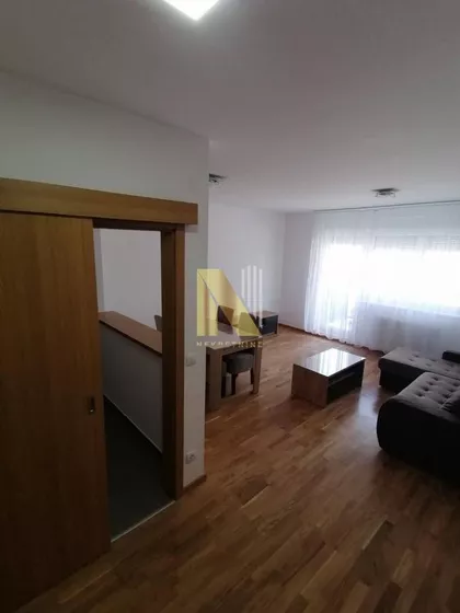 Jugovićevo | 4zida.rs