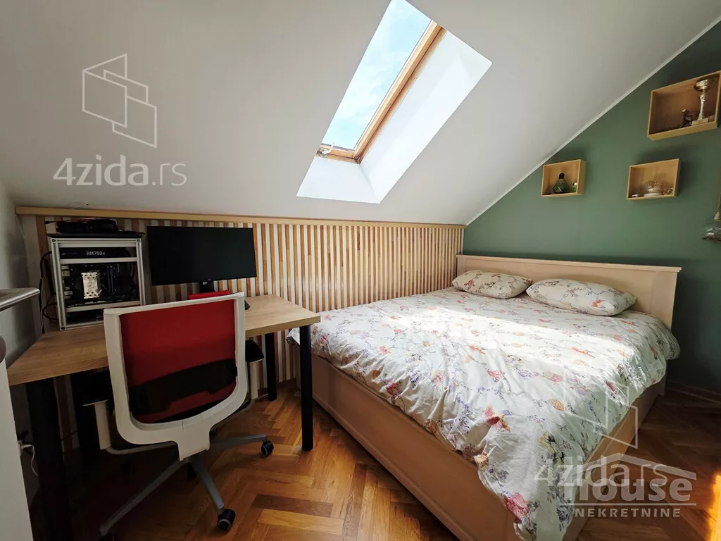 Troiposoban stan | 4zida
