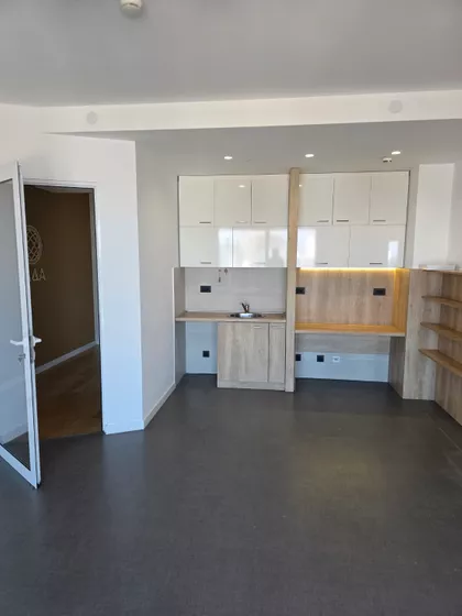 Jurija Gagarina 22z | 4zida.rs