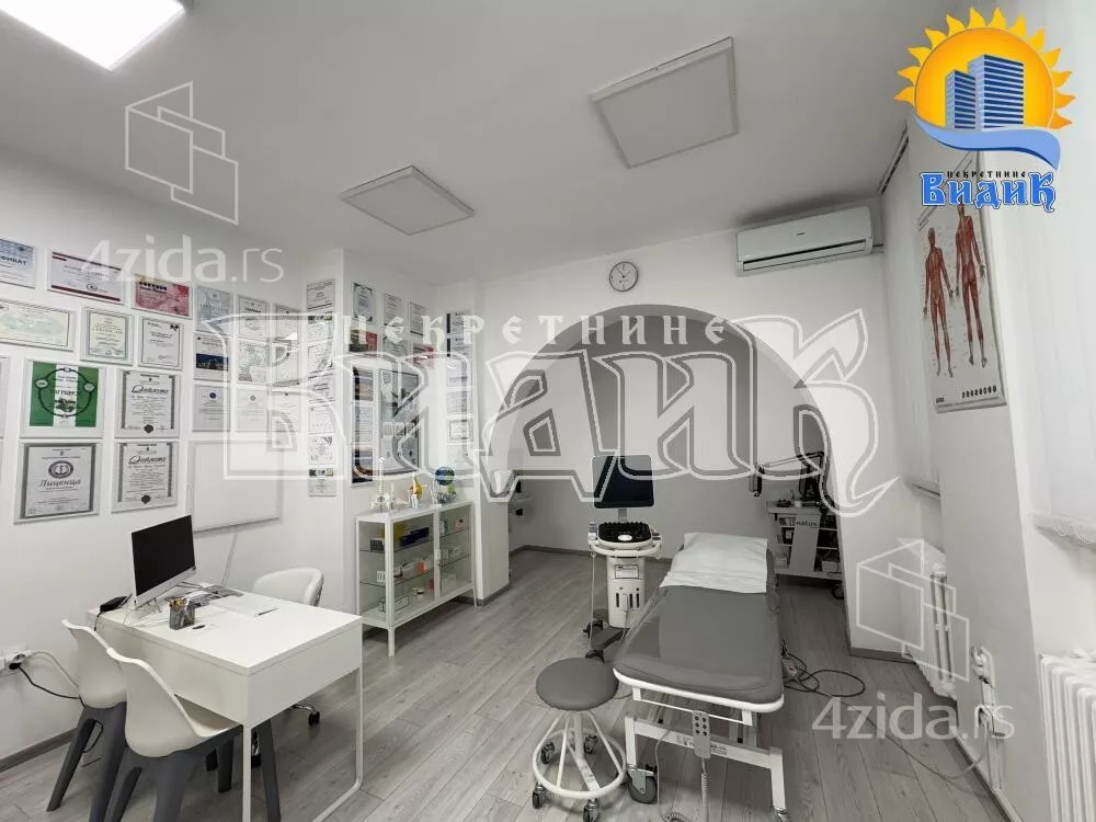 Poslovni prostor | 4zida