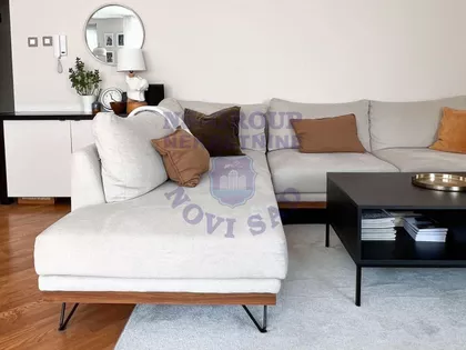 Cara Dušana | 4zida.rs