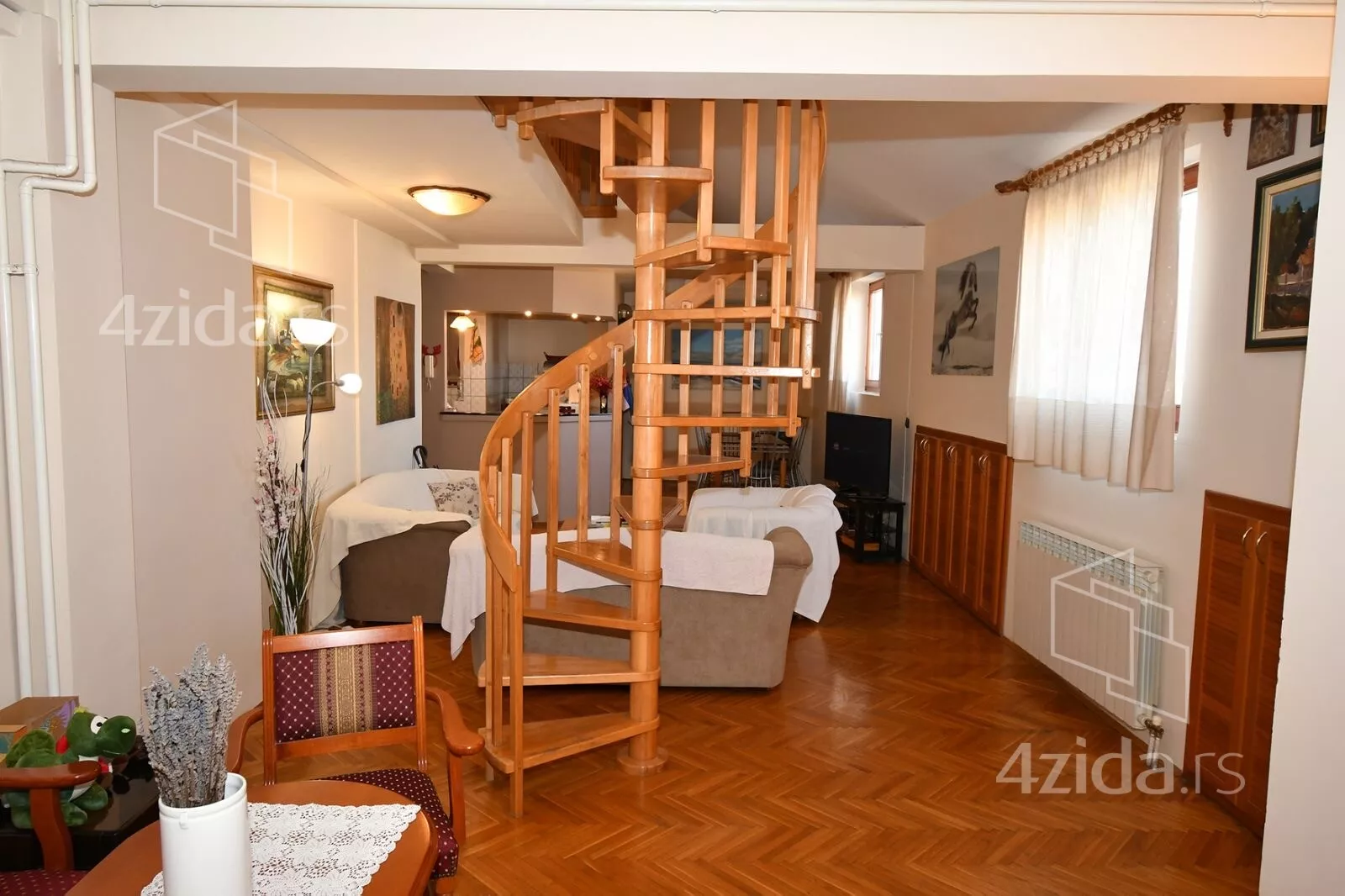 Četvorosoban stan | 4zida