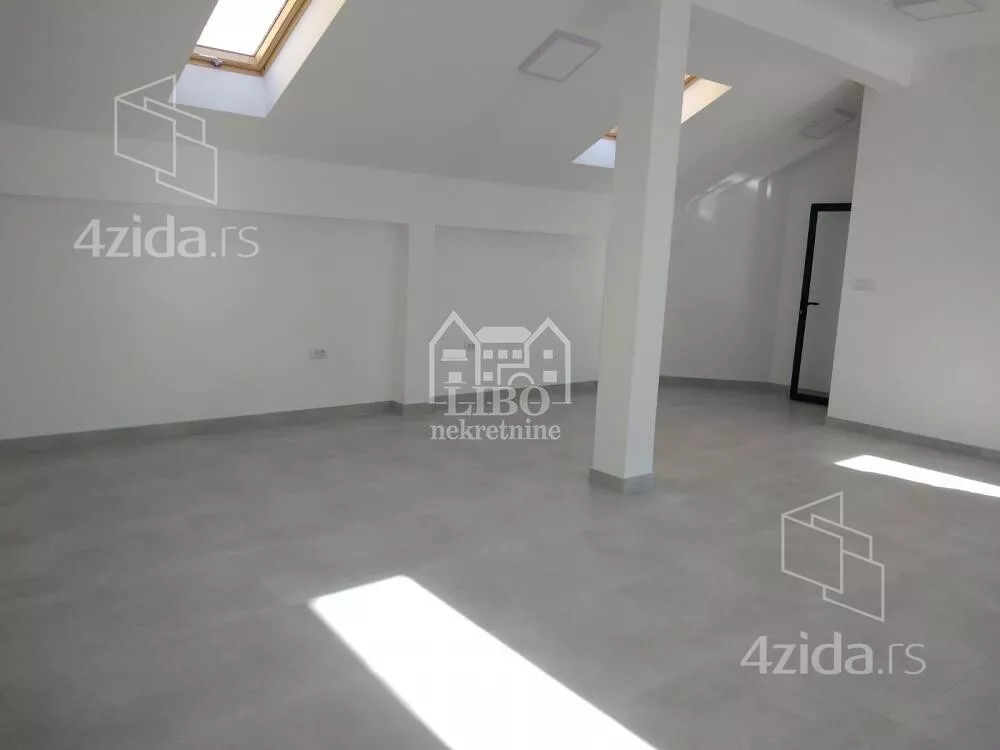 Lokal | 4zida