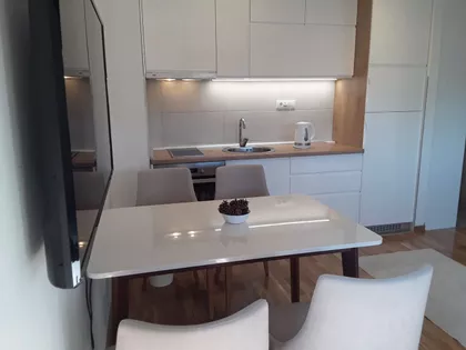 Jelena Anžujska 1 | 4zida.rs