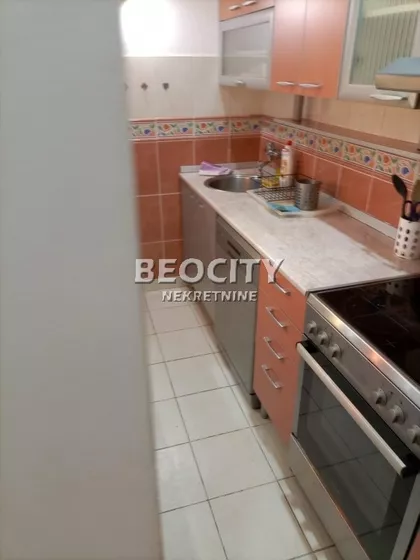 Gospodara Vučića | 4zida.rs