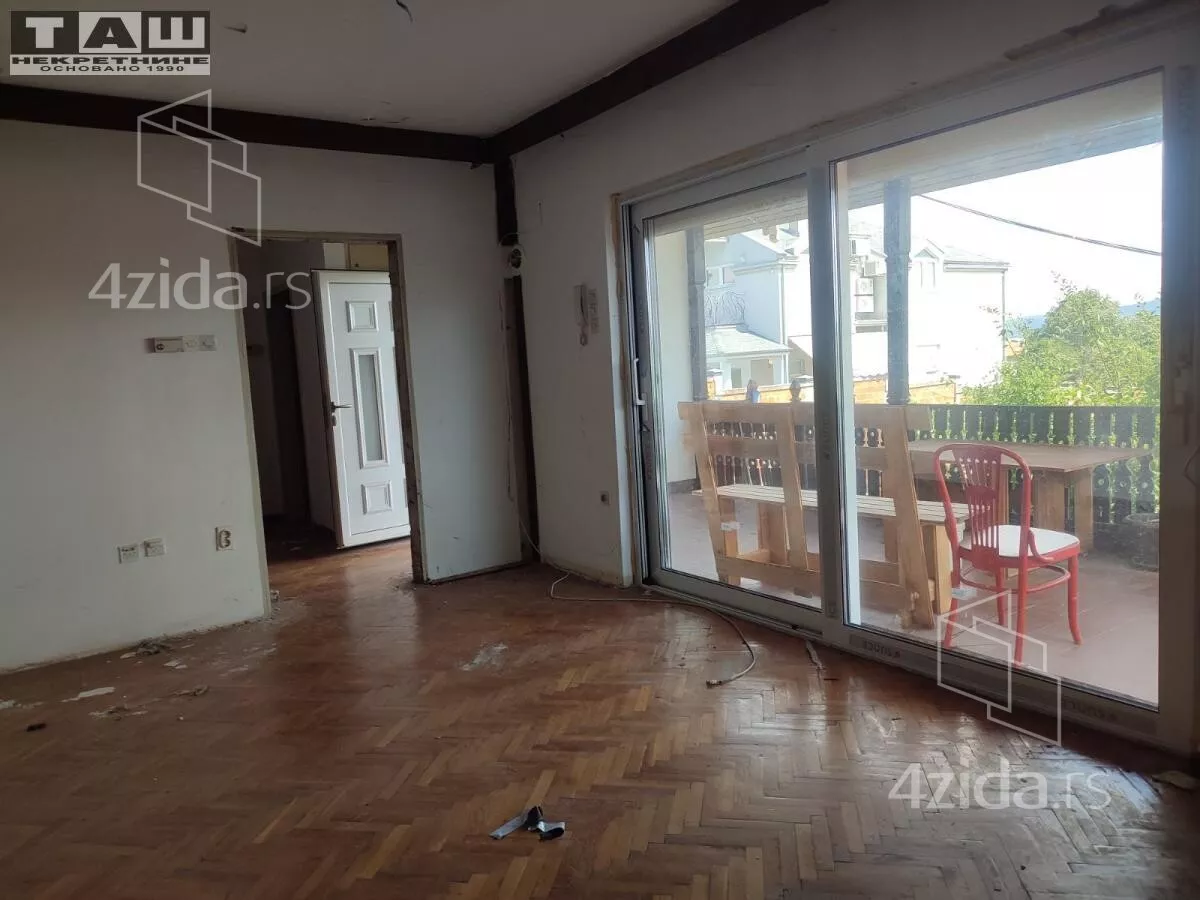 Kuća | 4zida