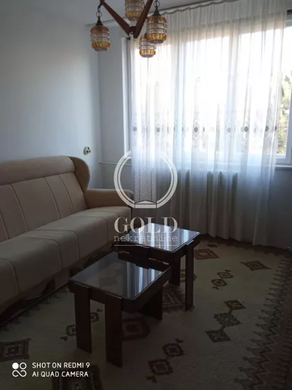 Molnar Đule | 4zida.rs