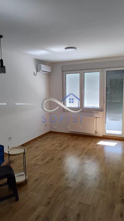 Gorana Jojića | 4zida.rs