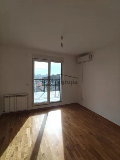 Oslobođenja | 4zida.rs