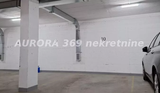 Garaža/Parking | 4zida