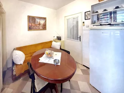 Darinke Radović | 4zida.rs