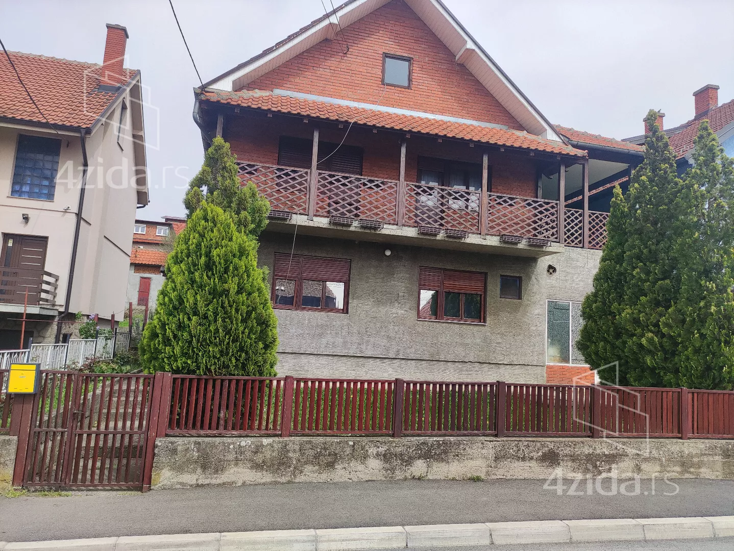 3-etažna kuća | 4zida
