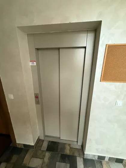 Nikole Altomanovića 128 | 4zida.rs