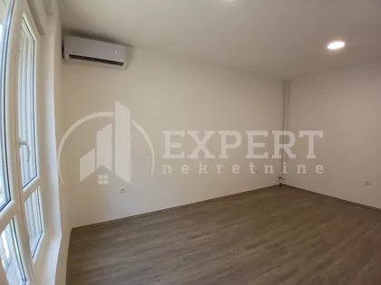 Obrenovićeva | 4zida.rs