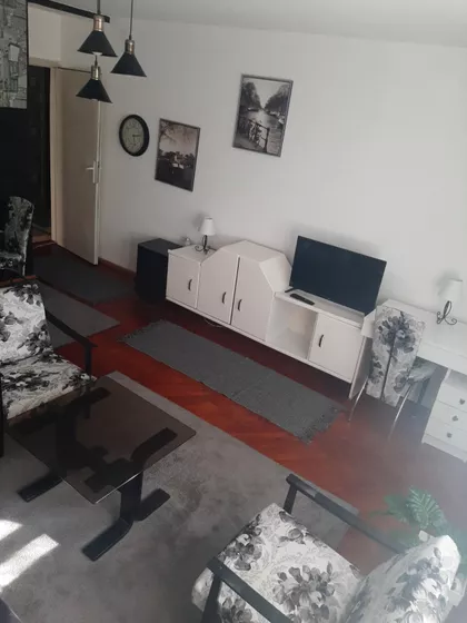 Sremska 5 | 4zida.rs