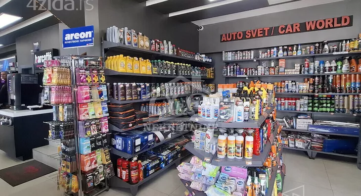 Poslovna zgrada | 4zida