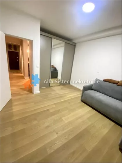 Zvezdarska Šuma | 4zida.rs