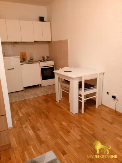 KOPERNIKOVA | 4zida.rs