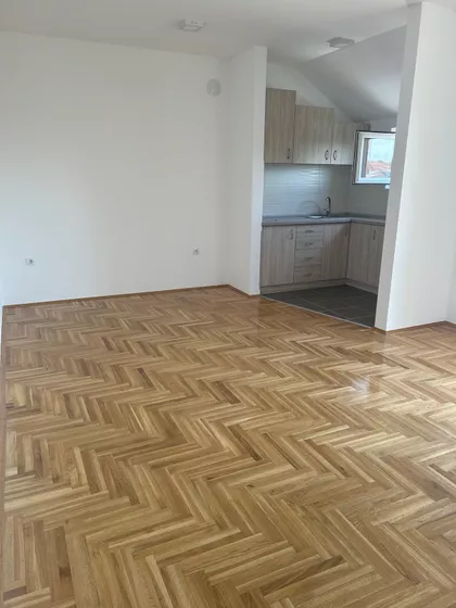 Južni Telep | 4zida.rs