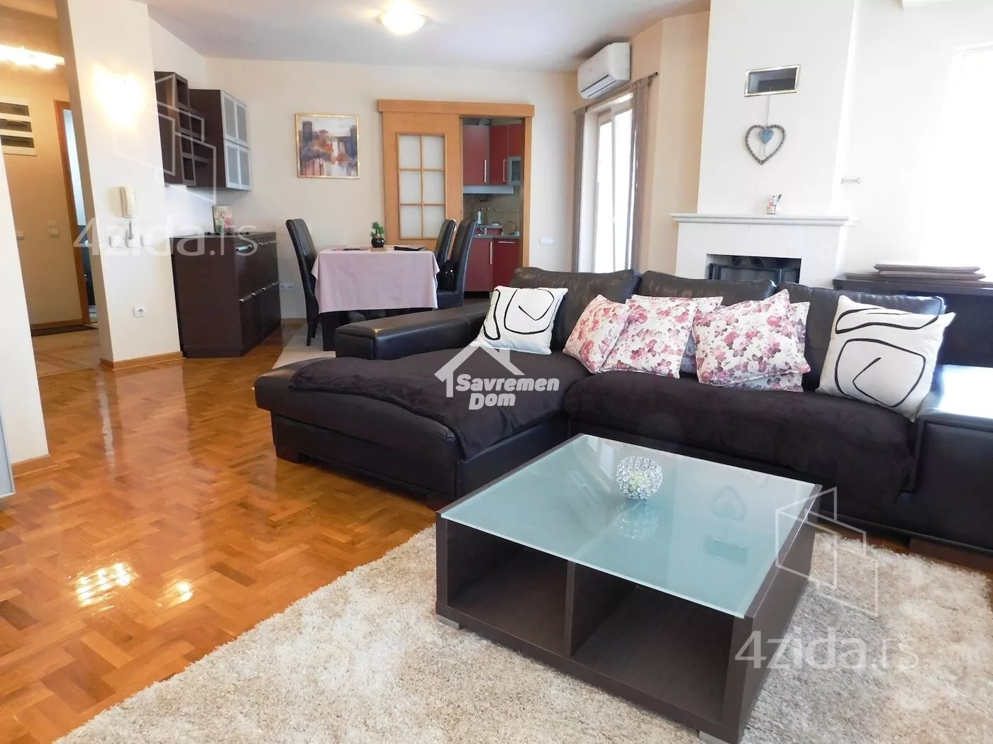 Četvorosoban stan | 4zida