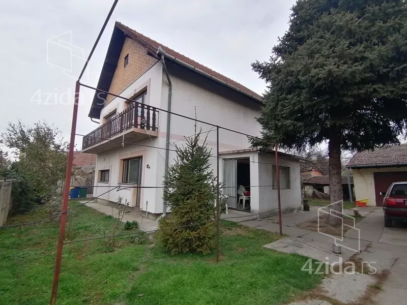 Kuća | 4zida